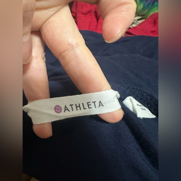 Athleta Women’s Navy Blue Sleeveless Vest Stretch Sz S - Picture 4 of 6